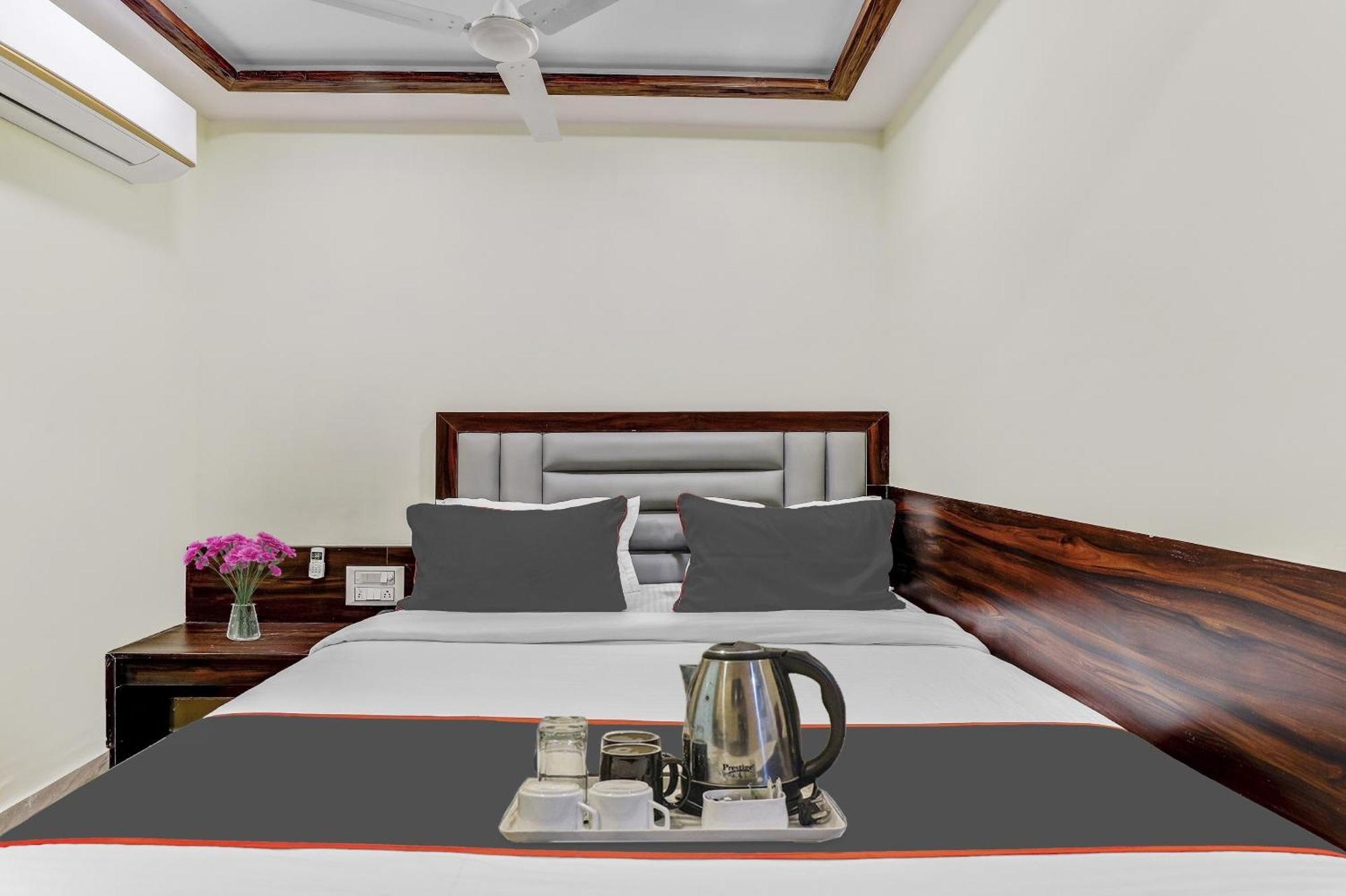 Collection O Laxmi Kuber Hotell Utrān Exteriör bild
