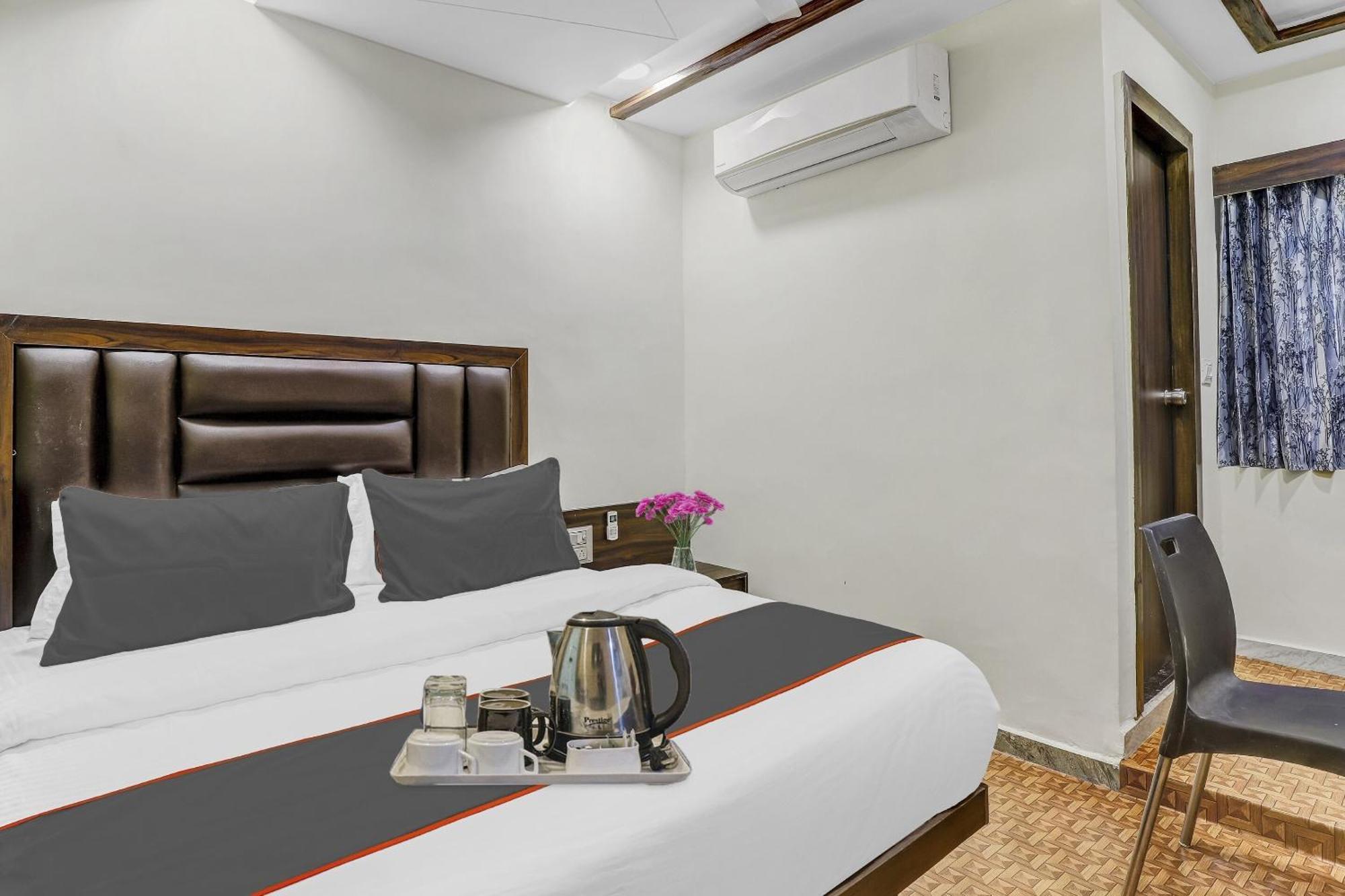 Collection O Laxmi Kuber Hotell Utrān Exteriör bild
