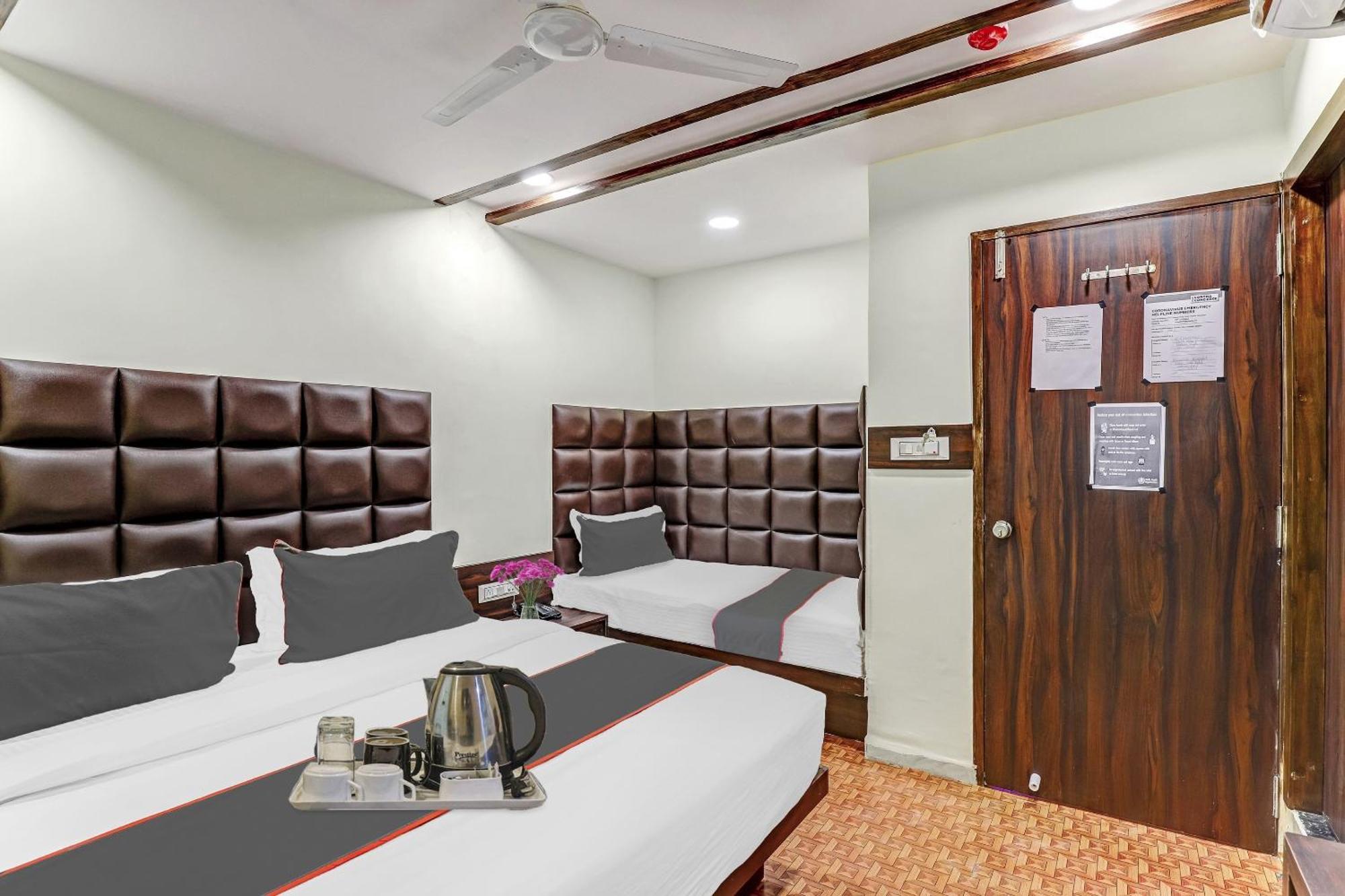 Collection O Laxmi Kuber Hotell Utrān Exteriör bild